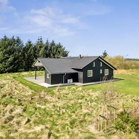 別荘 Modern From 2017, Located At Lild *