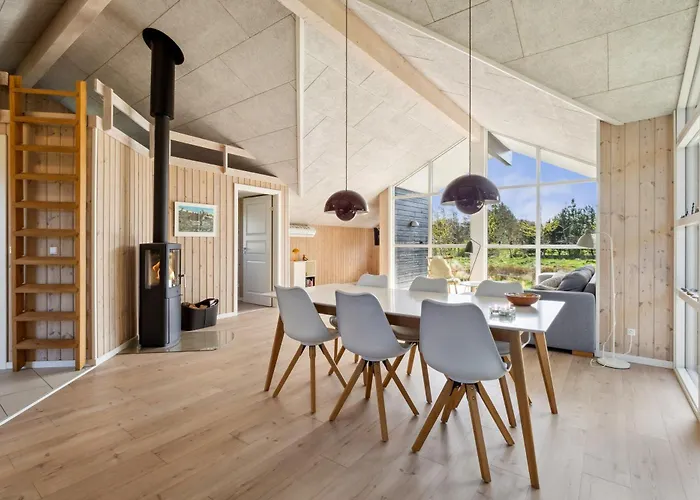 Modern From 2017, Located At Lild *